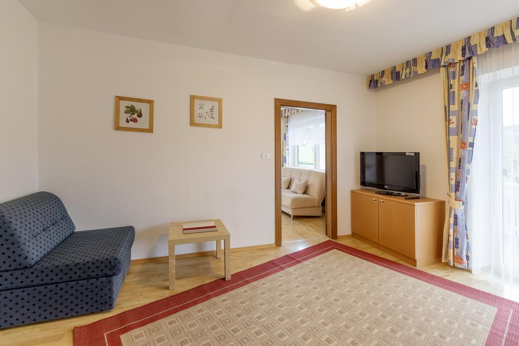 Apartment Haus Schonblick San Lorenzo di Sebato